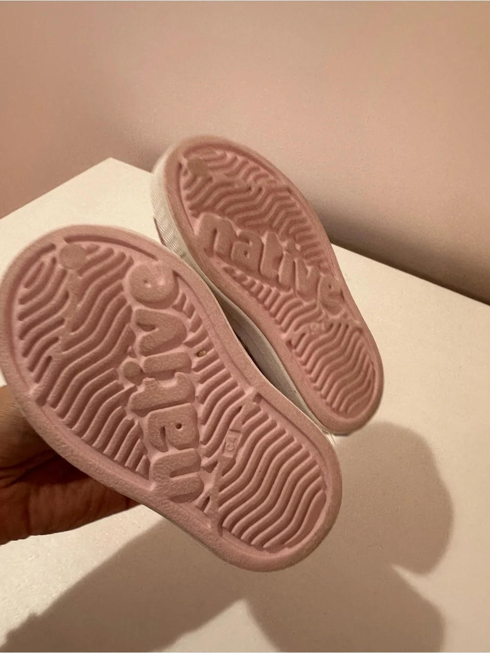 Native shoes pink sparkly Jefferson sneakers girls size 4C EUC